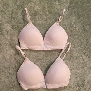 Fruit of the Loom Women's White Bra Set, Adjustable Straps, Hook Close, Size 34A